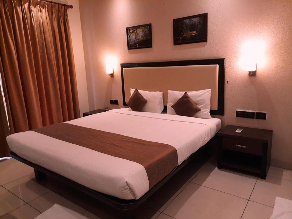 Hotel Nagarjuna Suites Bangalore Extérieur photo