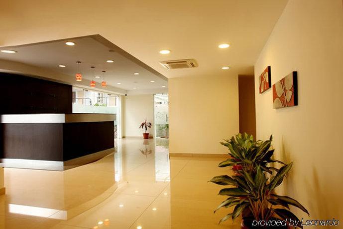 Hotel Nagarjuna Suites Bangalore Intérieur photo